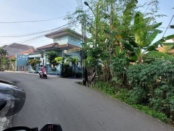 Tanah hook di dekat akses tol jor kampung rambutan