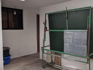 Venta amplio terreno con 2 casas, excelente ubicación, San Rafael, Los Chillos