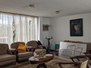 Venta amplio terreno con 2 casas, excelente ubicación, San Rafael, Los Chillos