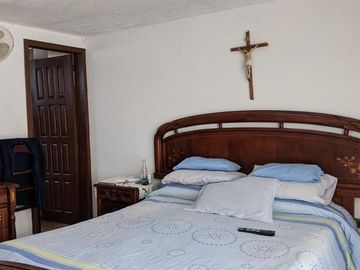 Venta amplio terreno con 2 casas, excelente ubicación, San Rafael, Los Chillos