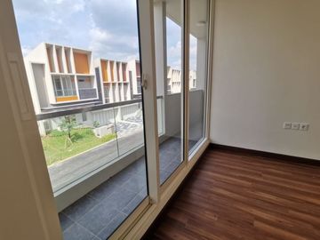 Rumah Mewah di Kawasan Elit @Cluster Mozart Gading Serpong