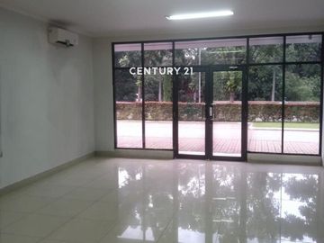 Ruko Strategis 3 Lantai Siap Pakai  Fr 17373