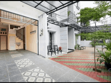 Rumah Kost Strategis 24 Kamar Duren Sawit  S7037