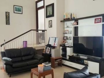 Rumah Bagus Luas 300 di Bukit Dieng kota Malang