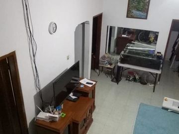 Rumah Nyaman di Antapani