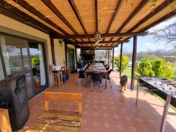 VENTA DE CASA EN Juana Koslay