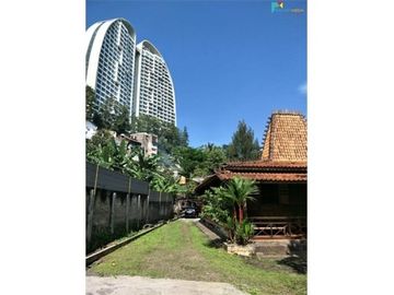 Dijual Villa Joglo Tanah Luas 3000m2 Antik Dago Bandung