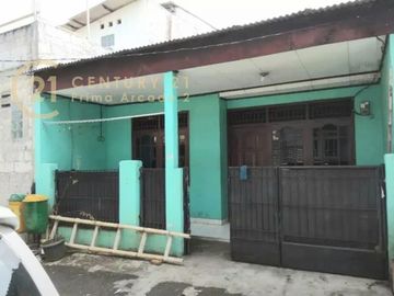 Rumah Lokasi Strategis dekat Stasiun KA Sudimara di Villa Bintaro Indah 5534