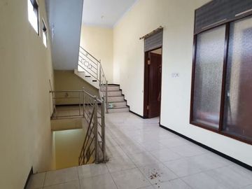 Jual Rumah Mewah Tlogomas Malang