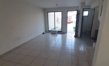 Renta casa en El Campestre | Cerca de technology park