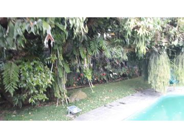 VENDE LOTE SANTA TERESITA CALI
