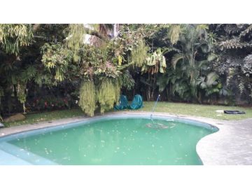 VENDE LOTE SANTA TERESITA CALI