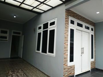 Rumah strategis siap huni dkt pintu tol di Ciputat - Tangsel