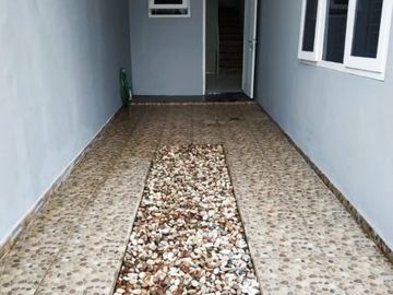 Rumah strategis siap huni dkt pintu tol di Ciputat - Tangsel