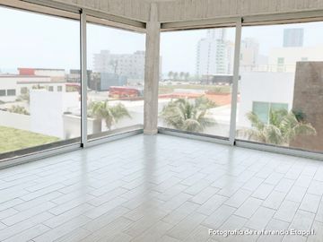 Departamento en venta en el edificio Kosta 90 en el Fracc. Costa de Oro