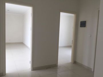 Rumah Cantik dan Mewah Siap Huni di Cluster Pelican Serpong
