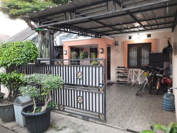 DIJUAL RUMAH BERSIH DAN NYAMAN DI PONDOK MELATI, BEKASI