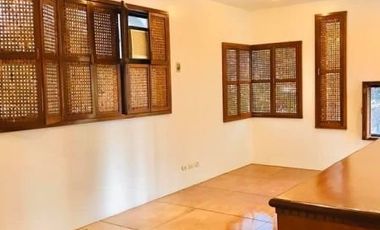 4BR Condo For Rent/Lease 4 Bedrooms in Bel Air 3 Village Makati City