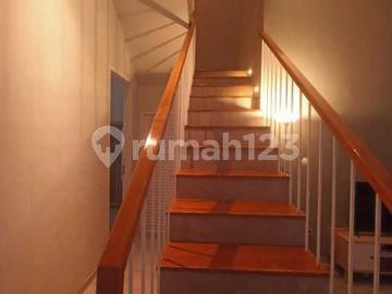 Rumah Full Furnished Di Cluster Alamanda Dago Permai