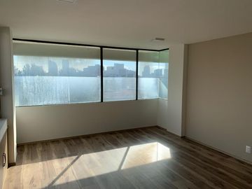 Venta de departamento de dos pisos en San Pedro de los pinos.