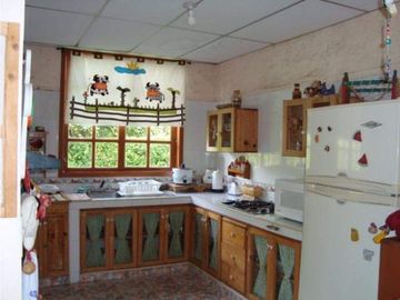 SE VENDE HERMOSO CHALET VIA PUEBLO TAPAO