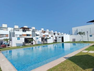 -Casa en Venta, Residencial Cumbres II, Carr. San José Novillero.