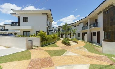2-storey, Townhouse Inner Crescent end unit at Pristina North Residences, Talamban, Cebu