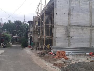 Rumah Mewah Strategis Hampir jadi Duren Sawit Pondok Kelapa Jakarta