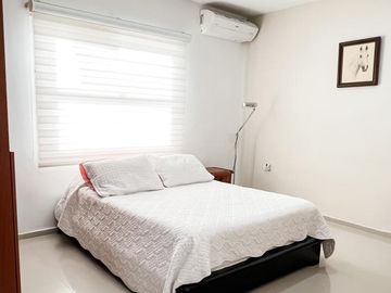 casa en venta en villa campestre. Cod V86735