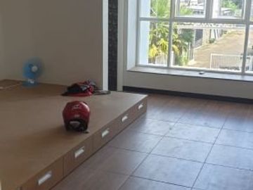 DIJUAL 2 RUKO HARGA 1 RUKO MASIH BARU KAWASAN RAMAI PENDUDUK DI SUKUN