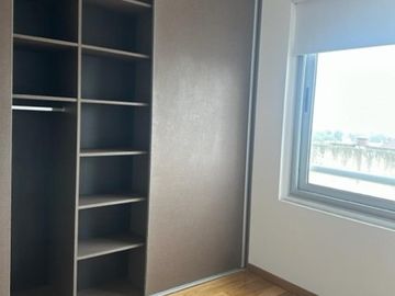 3 y 4  AMBIENTES con cochera  , 81.70 M2 , y 156.60 m2  PISCINA, SUM,GIMNASIO, SEGURIDAD ,SAUNA , LAUNDRY, PARRILLAS , SOLARIUM