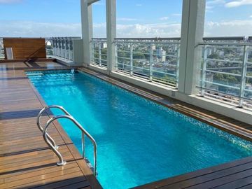 3 y 4  AMBIENTES con cochera  , 81.70 M2 , y 156.60 m2  PISCINA, SUM,GIMNASIO, SEGURIDAD ,SAUNA , LAUNDRY, PARRILLAS , SOLARIUM