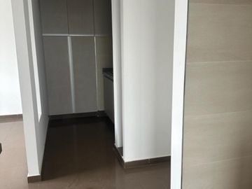 3 y 4  AMBIENTES con cochera  , 81.70 M2 , y 156.60 m2  PISCINA, SUM,GIMNASIO, SEGURIDAD ,SAUNA , LAUNDRY, PARRILLAS , SOLARIUM