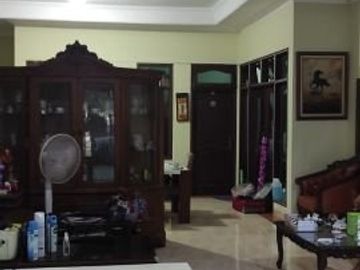 Dijual Rumah second Rungkut Asri 3.8 M