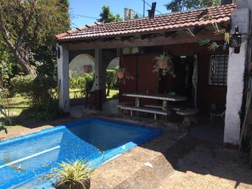 VENTA SE CASA 3AMB CON PILETA -LUGANO