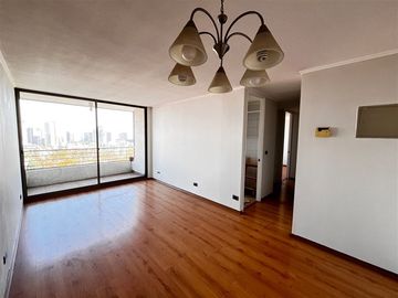 Departamento en venta de 2 dorm. en Recoleta