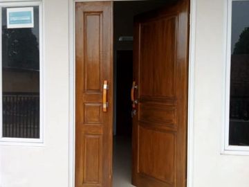 Rumah strategis tanah luas harga murah,row jalan cukup 2 mobil,tunggu apa segera buking