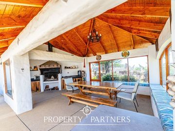 Espectacular casa de 440m2 en condominio Santa Mónica Peñuelas