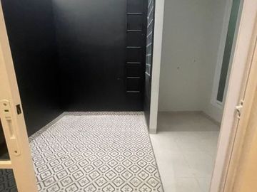 Rumah exclusive dekat tol Dan jalan raya,siap huni