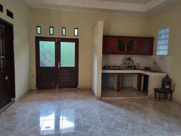 Rumah Lama Sangat Strategis Untuk Kosan atau Kantor Upakarti Kebondalem Cilegon Banten