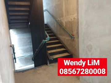 DISEWAKAN GEDUNG KANTOR STRATEGIS At SENOPATI Ry, IDR. 2,7 M/thn