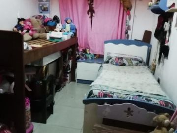 Casa con Departamento en venta en Caseros