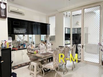Rumah di Pakuwon City cluster Long Beach full furnish siap huni