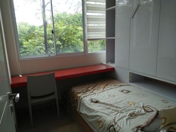 Jual Rugi Apartemen Rainbow Springs 3BR Full Furnish Interior Design