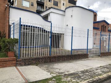 VENTA de CASAS en BOGOTA