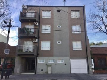 Depto 2amb en excelentes condiciones y ubicación