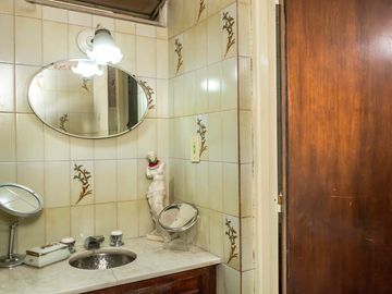 CASA 5 DORM VENTA MACROCENTRO 436M2 AV SAN MARTIN