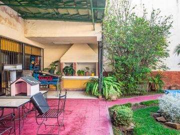 CASA 5 DORM VENTA MACROCENTRO 436M2 AV SAN MARTIN