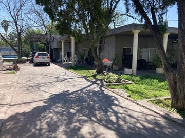 Casa en Juárez Nuevo León, con local comercial, terraza, alberca y mucho terreno