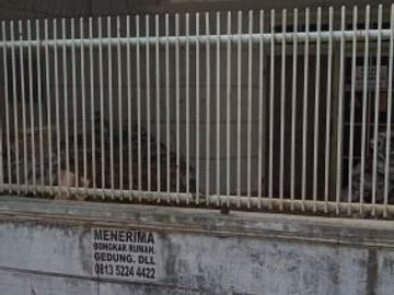 Dijual rumah tua hitung tanah di jelambar